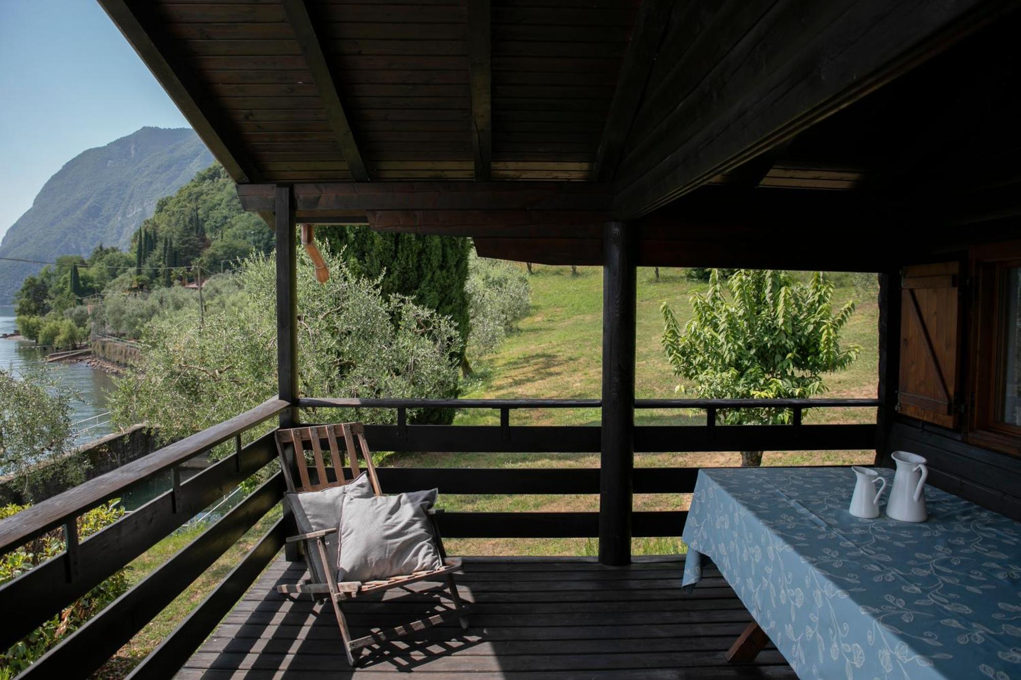 IseoLakeRental - Villa Alessandra Riva di Solto Esterno foto